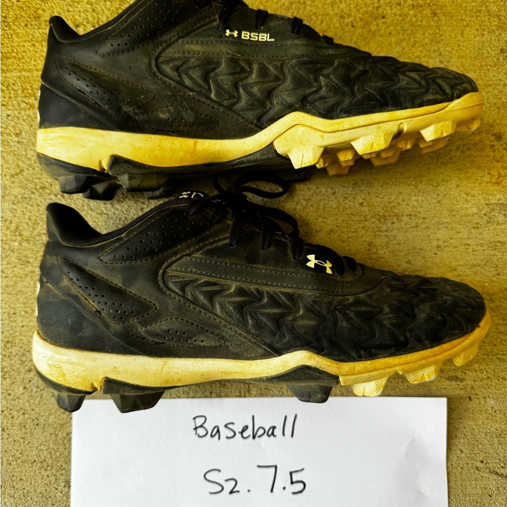 Under Armour Black and Gold Baseball Cleats